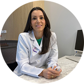 Dra. Laura Weigert Menna Barreto